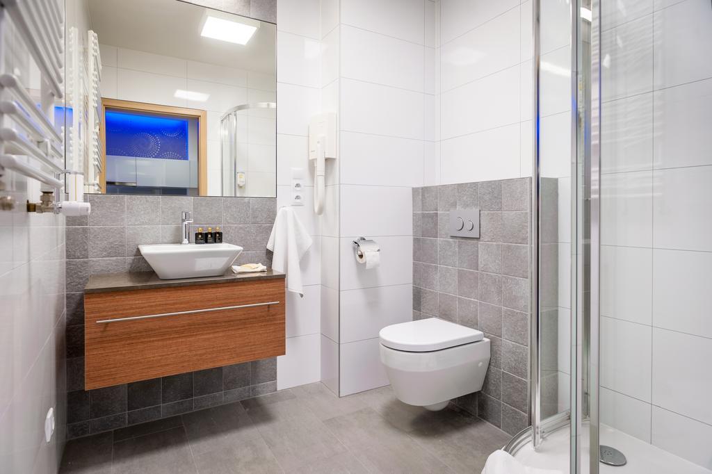 Rest Apartments Βρότσλαβ Δωμάτιο φωτογραφία